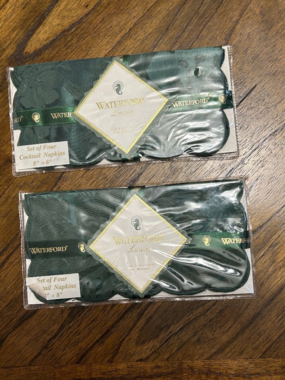 Waterford Linens Set of 4 8" X 8" Cocktail Napkins NIP Emerald Green